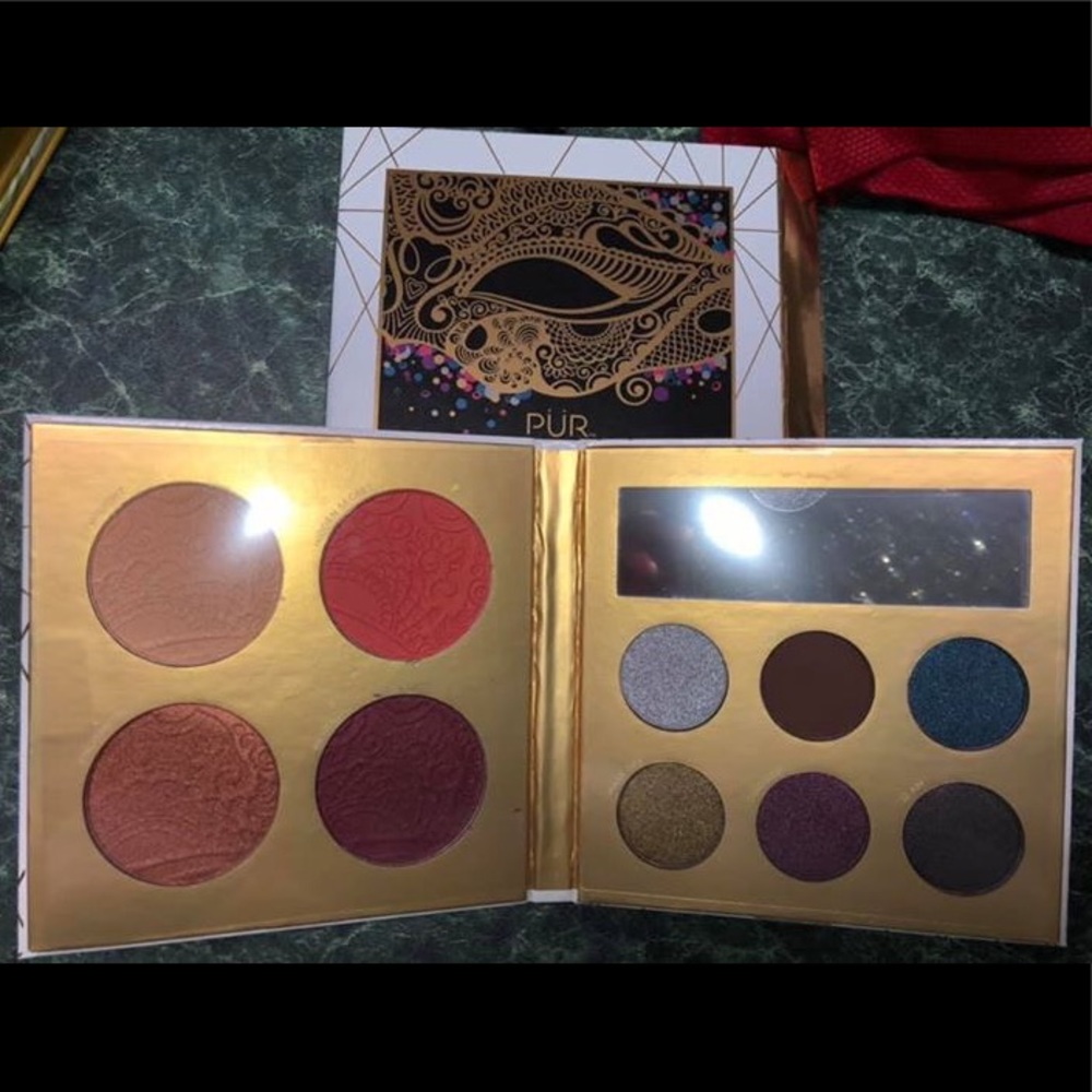 PÜR Midnight Masquerade Face Palette